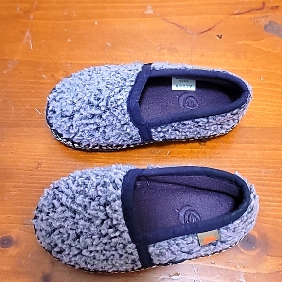 ACORN UNISEX KIDS TRIM MOC SLIPPER PURPLE SIZE 8-9 - Picture 5 of 8